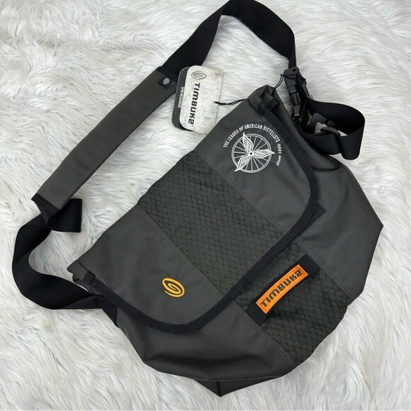 Timbuk2 NWT Gray Nylon Spin Ripstop Padded Laptop Messenger Bag 16 x 13‎ - Picture 1 of 14